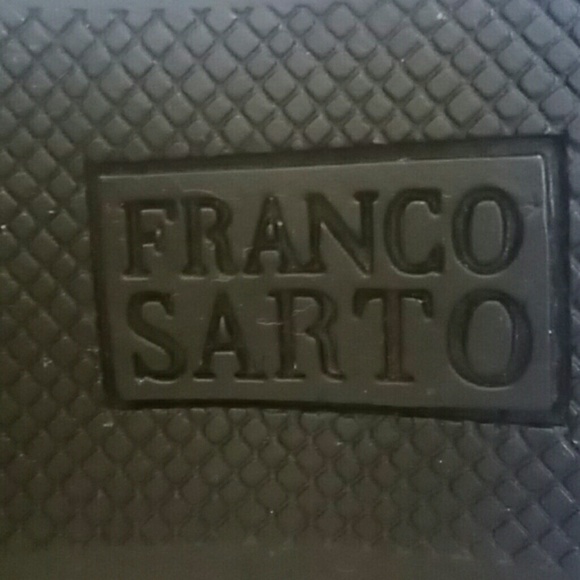 FRANCO SARTO.  BOOTS - Picture 6 of 6